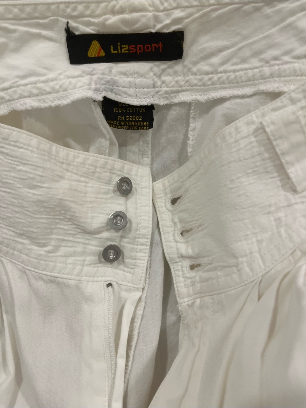 Liz Claiborne White High-Waist Button Front Trousers